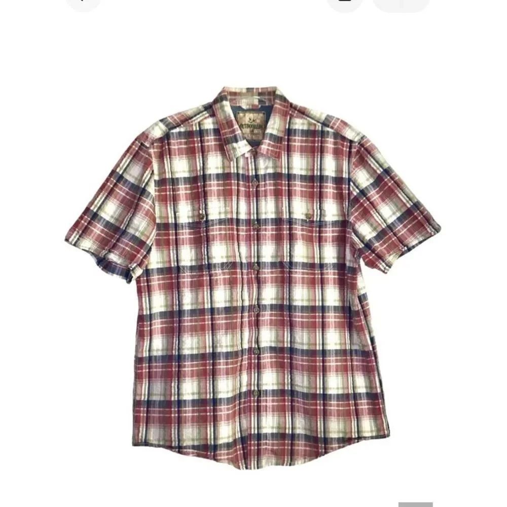Outdoor Life Seersucker Plaid Short Sleeve Button Down in White/Red/Navy Men’s L